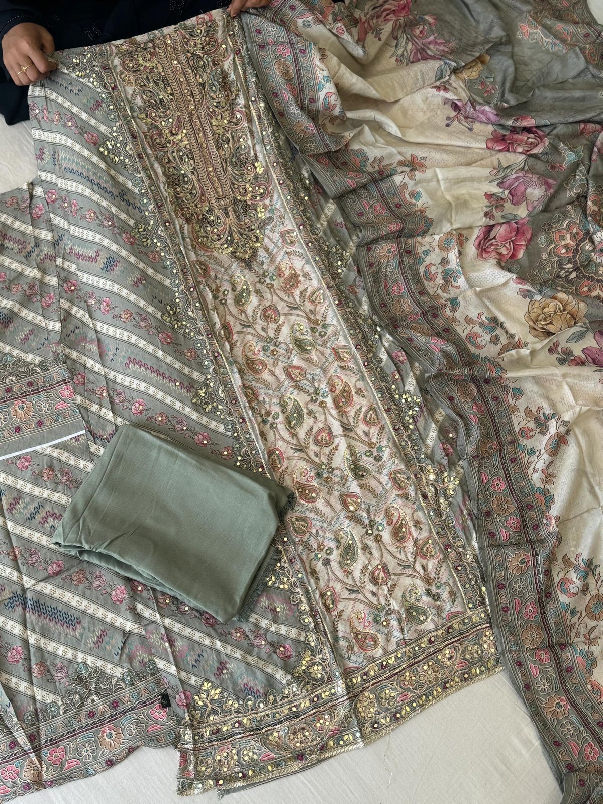 Muslin Handwork Collection