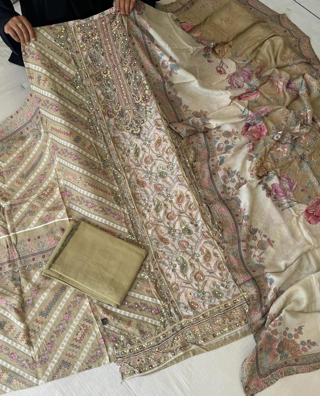 Muslin Handwork Collection