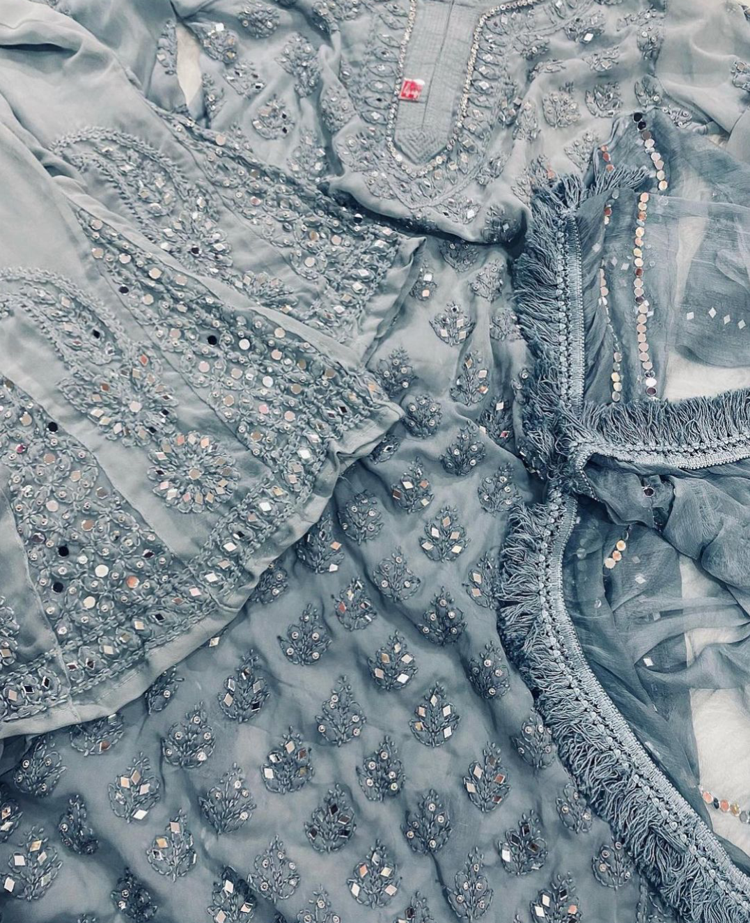 Ombre Shaded Chilankari