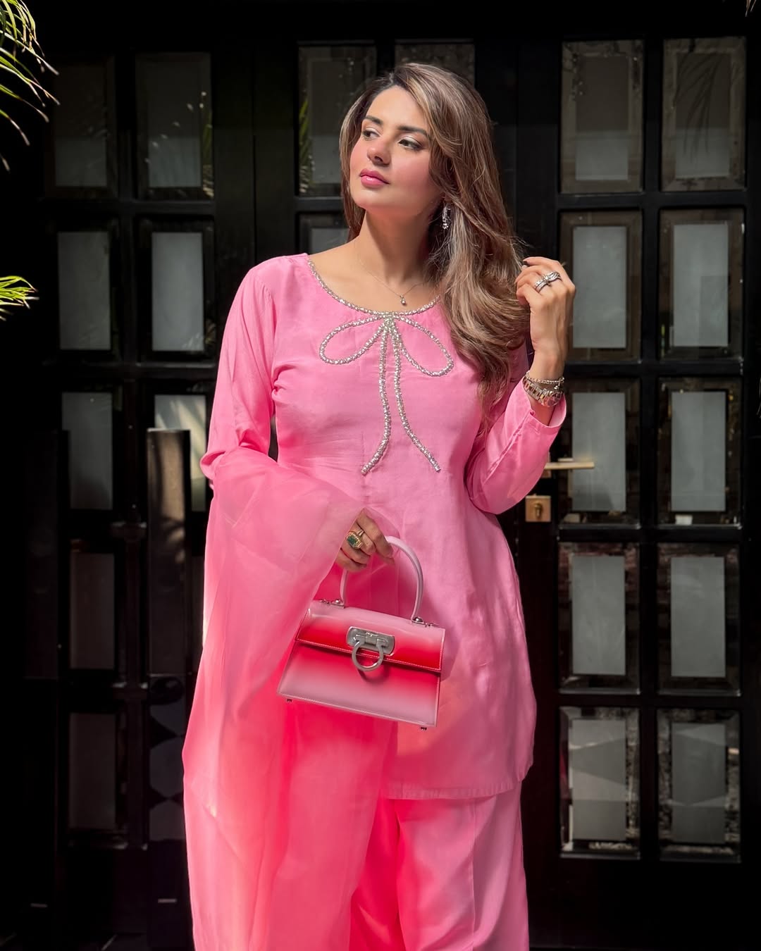 Bow Farshi Shalwar