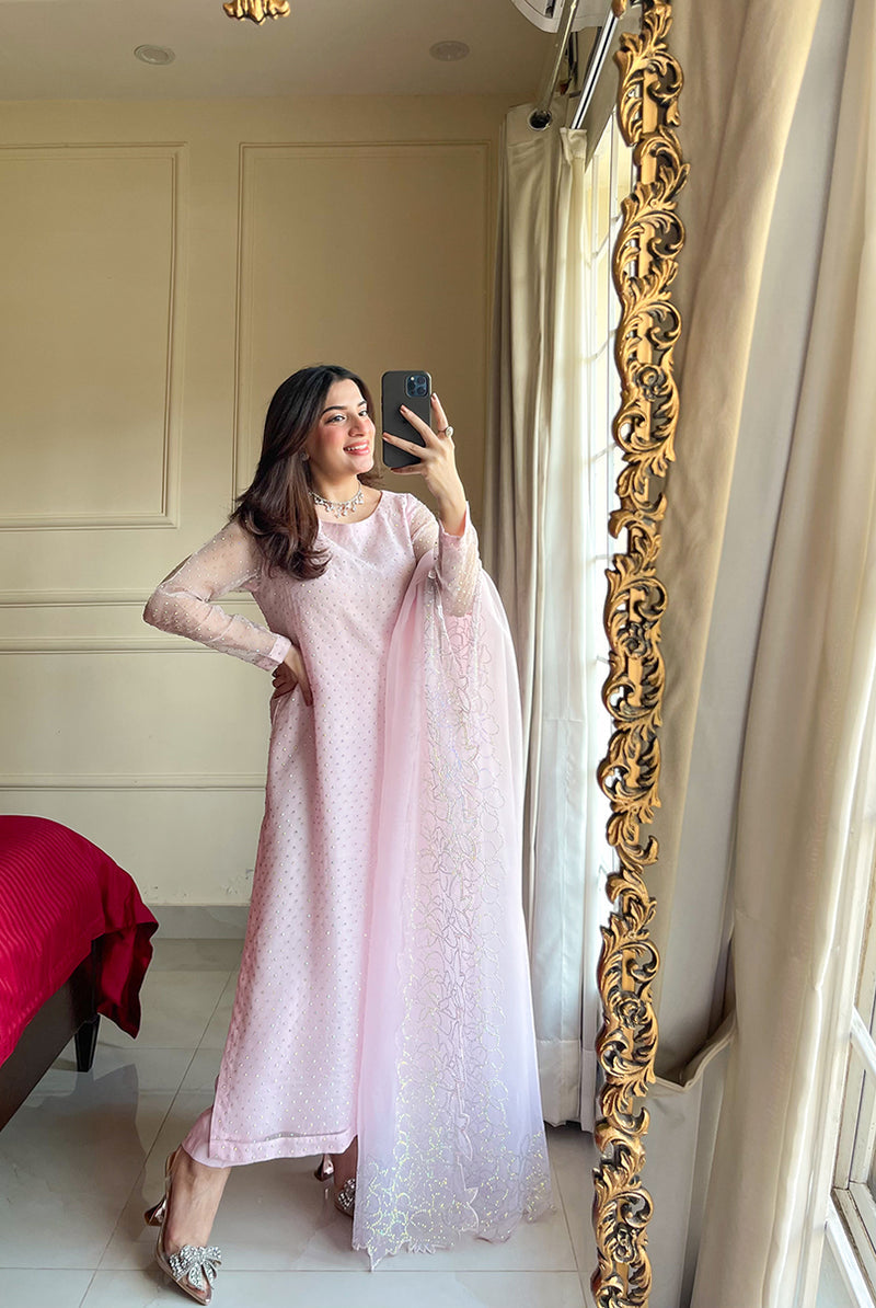 Mahira By Elite