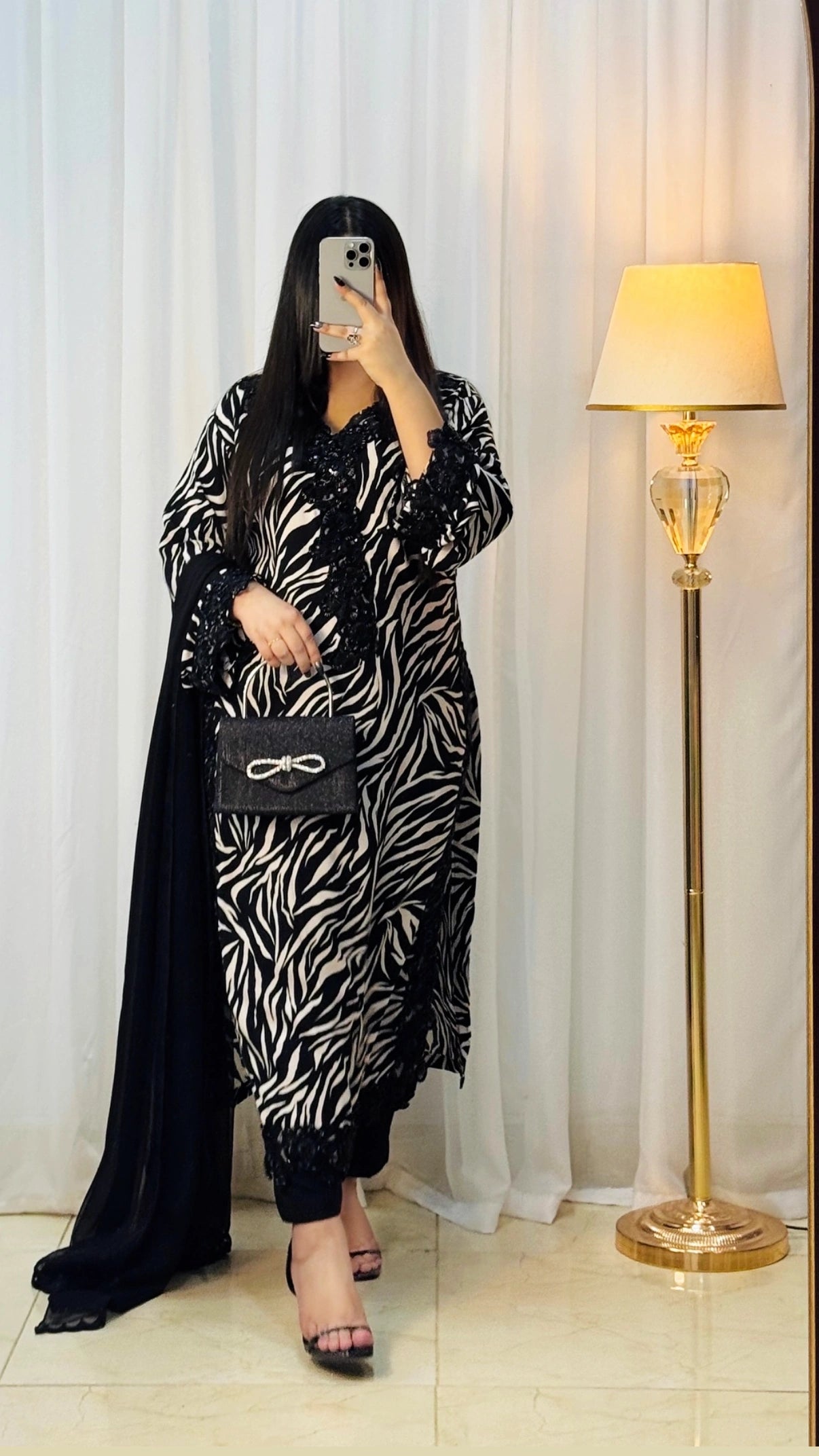 Zebra Elegance