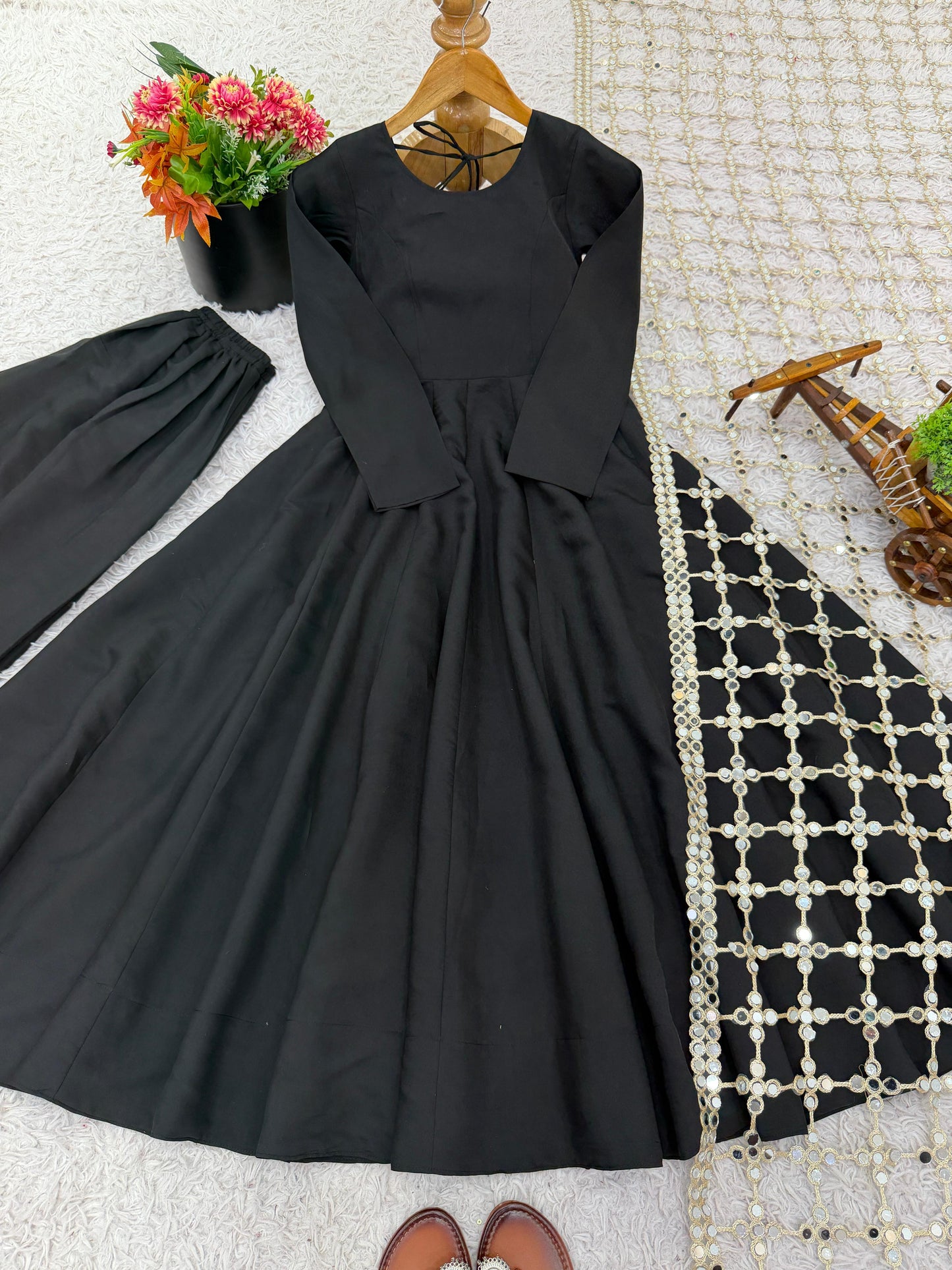 Posheeda Sheesh Outfit