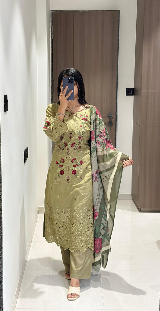Hakuba Lawn Collection
