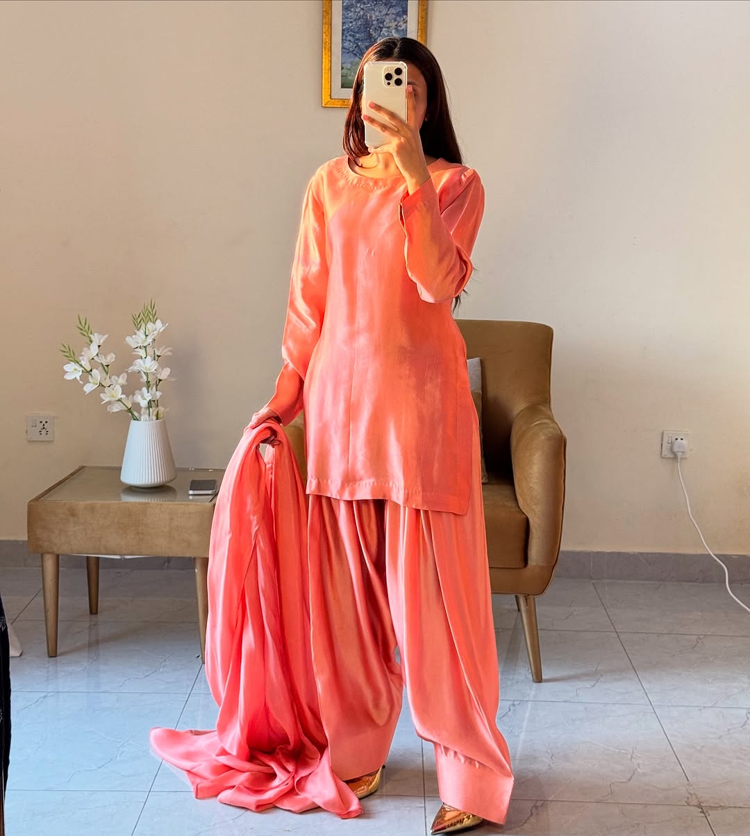 Farshi Shalwar - International Crush