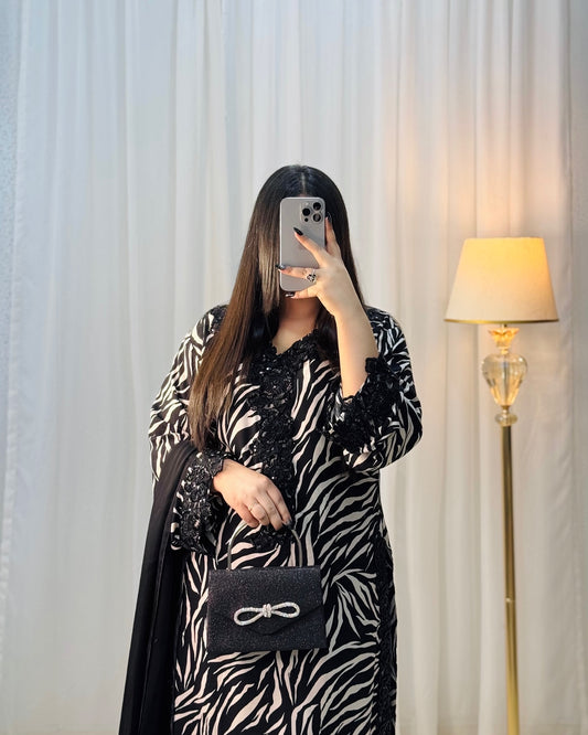 Zebra Elegance