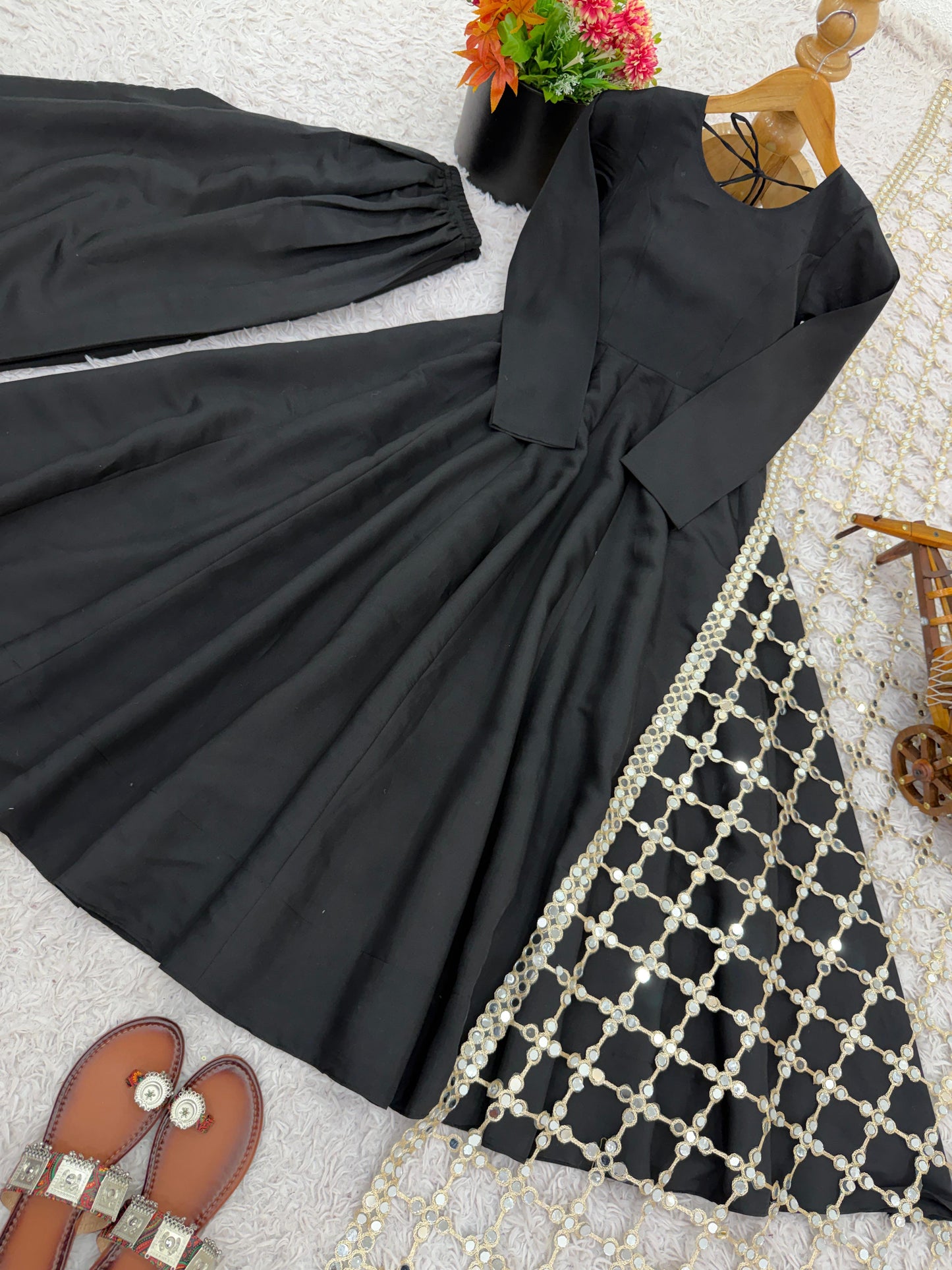 Posheeda Sheesh Outfit