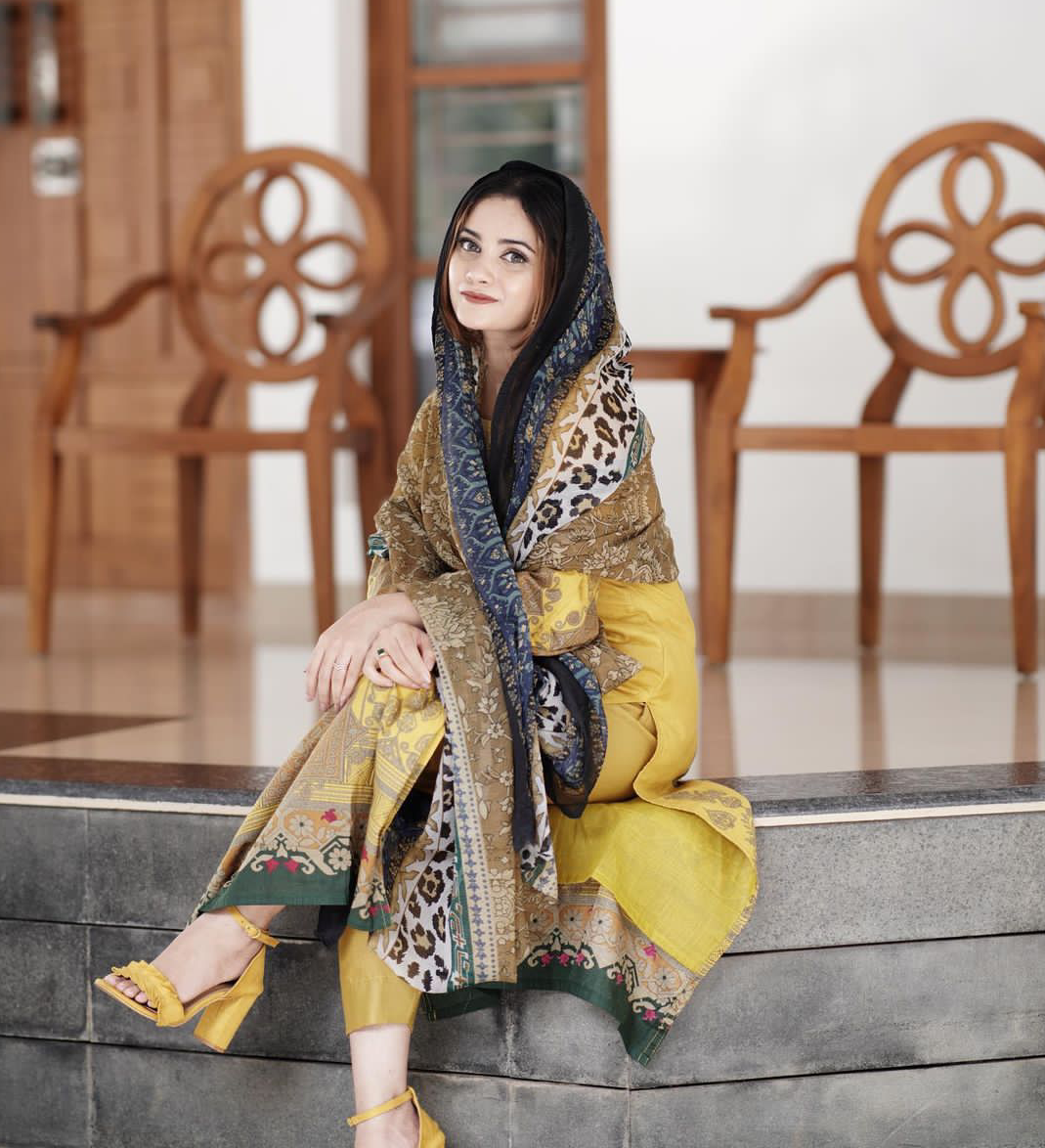 Lawn Collection