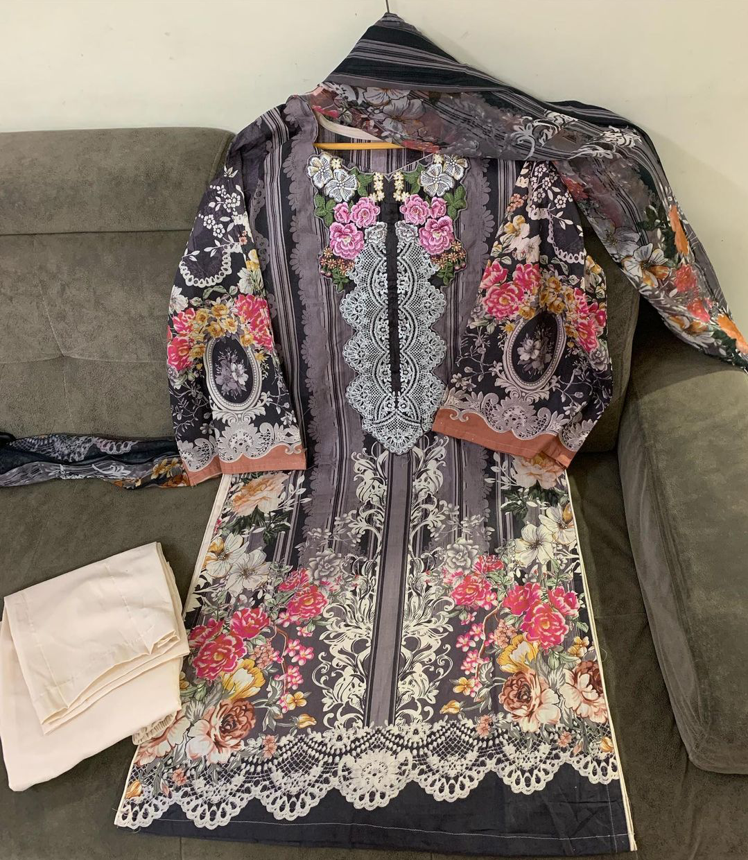 Lawn Collection