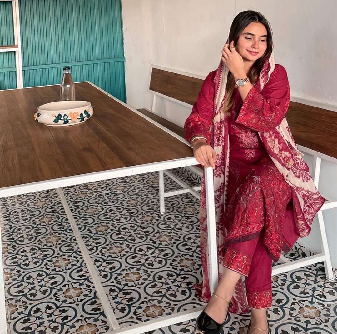 Lawn Collection