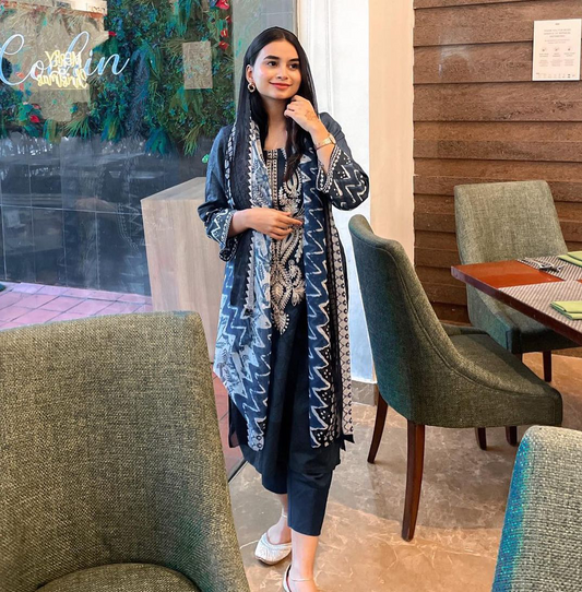 Lawn Collection